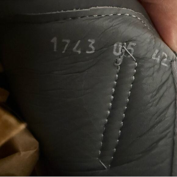 Givenchy low SUEDE running sneaker grey gray RUNNER calf leather ITALY 42 US 9.5 main image 5